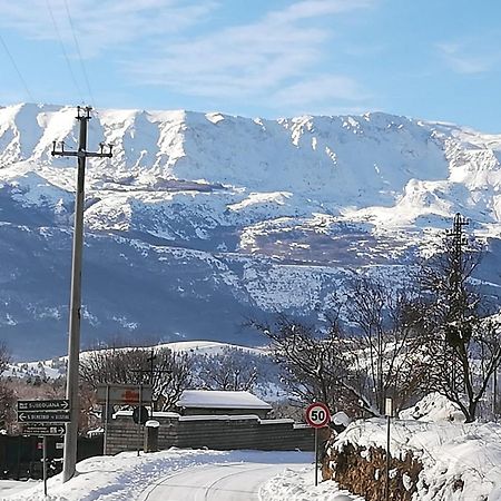 Complesso Turistico Aurora - Camere B&B Poggio Picenze Eksteriør billede