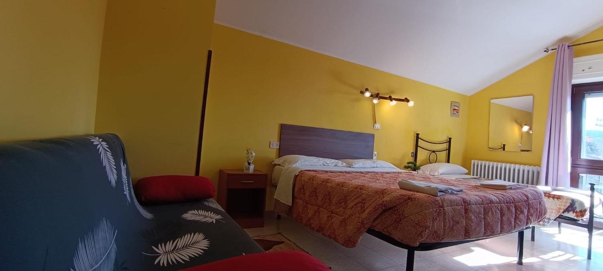 Complesso Turistico Aurora - Camere B&B Poggio Picenze Eksteriør billede