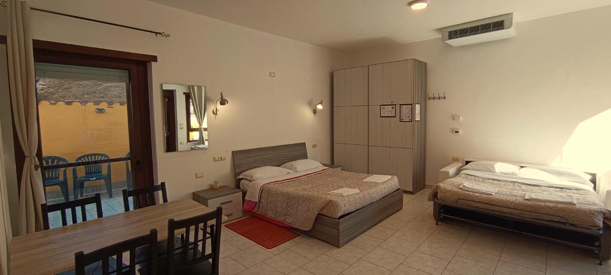 Complesso Turistico Aurora - Camere B&B Poggio Picenze Eksteriør billede