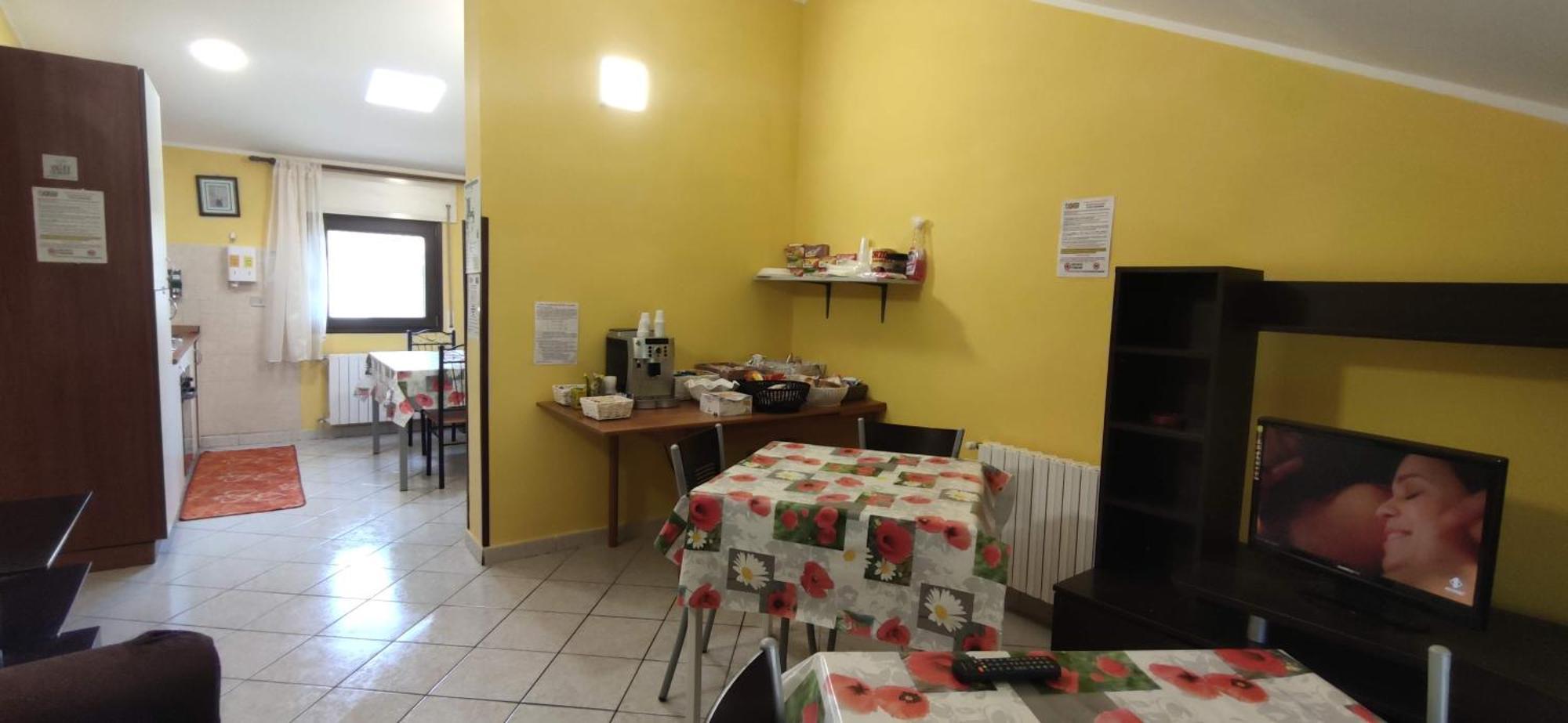 Complesso Turistico Aurora - Camere B&B Poggio Picenze Eksteriør billede