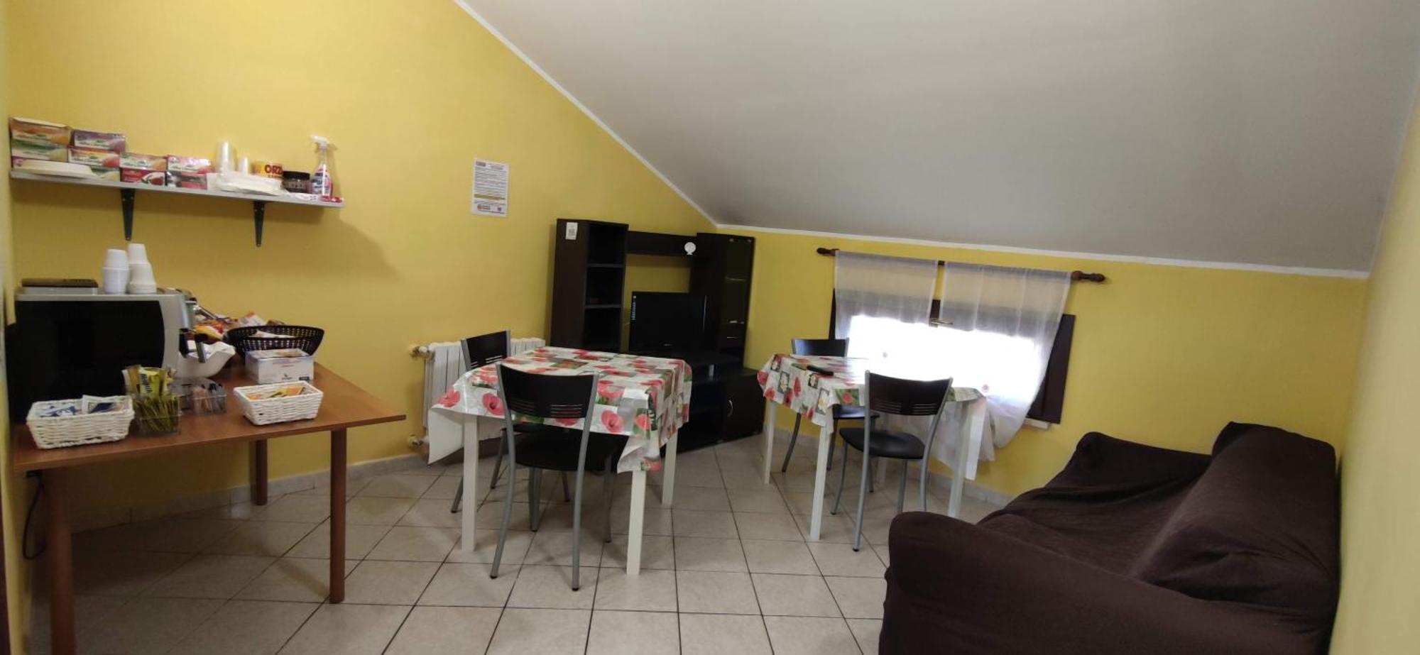 Complesso Turistico Aurora - Camere B&B Poggio Picenze Eksteriør billede