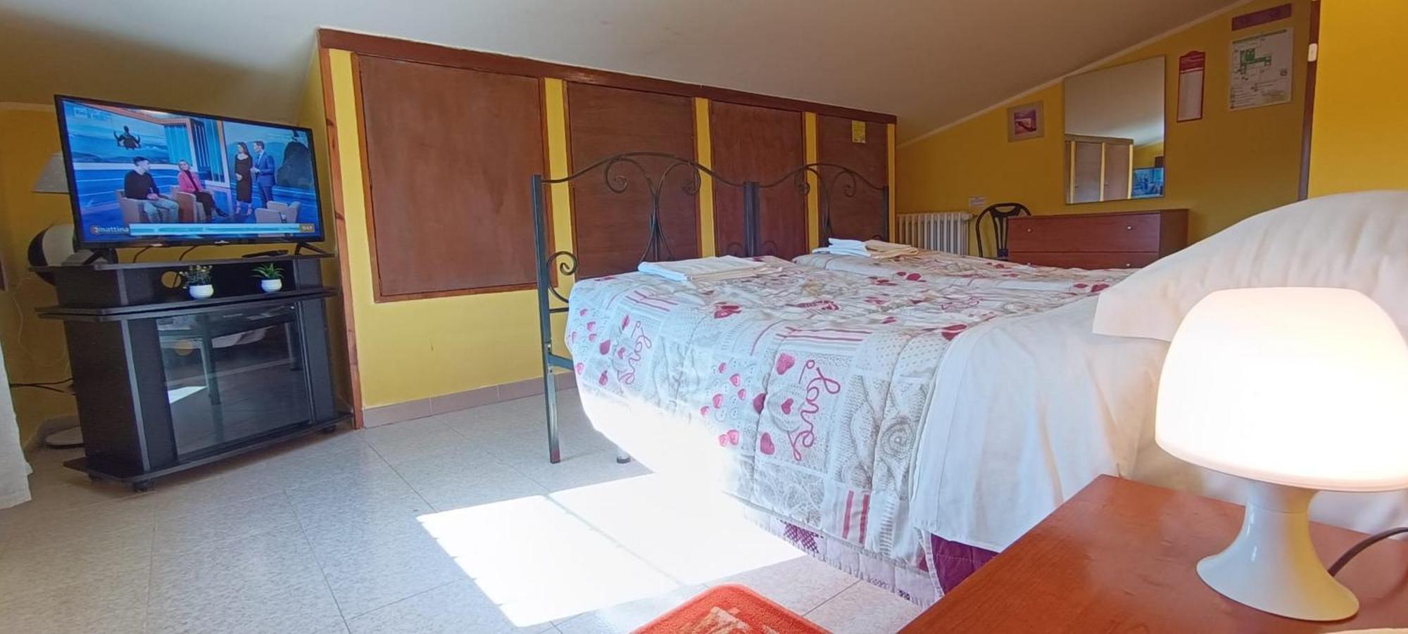 Complesso Turistico Aurora - Camere B&B Poggio Picenze Eksteriør billede